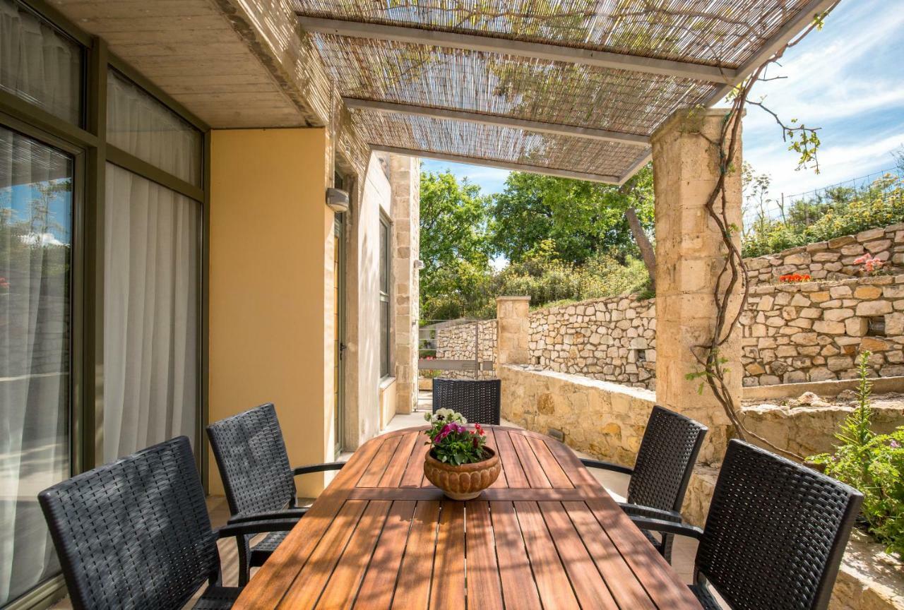 Anna Boutique Villas Mixorrouma Luaran gambar